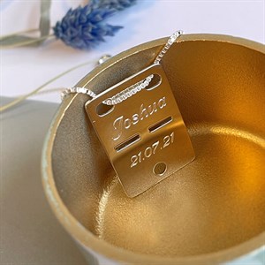 Fügen Sie eine persönliche Gravur auf Schmuck und Silberwaren hinzu